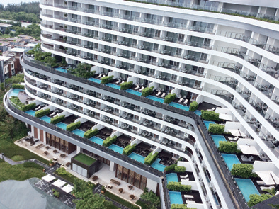 三亚保利漂亮旅馆泳池项目