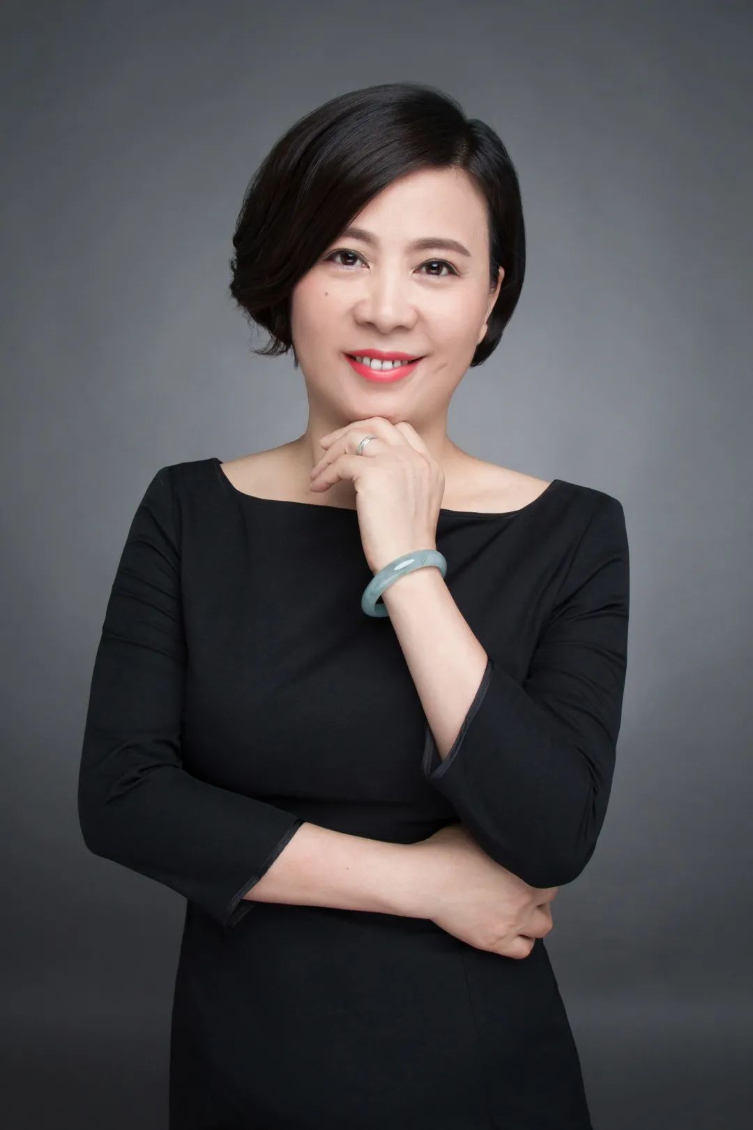 庄闲游戏董事长