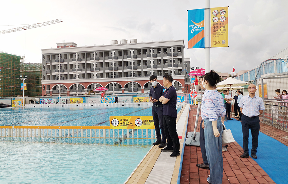 庄闲游戏游泳馆,庄闲游戏泳池