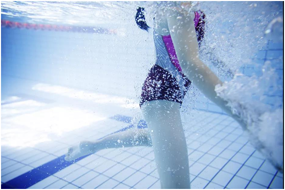 低氯泳池水处置惩罚系统,低氯游泳池,低氯水处置惩罚手艺