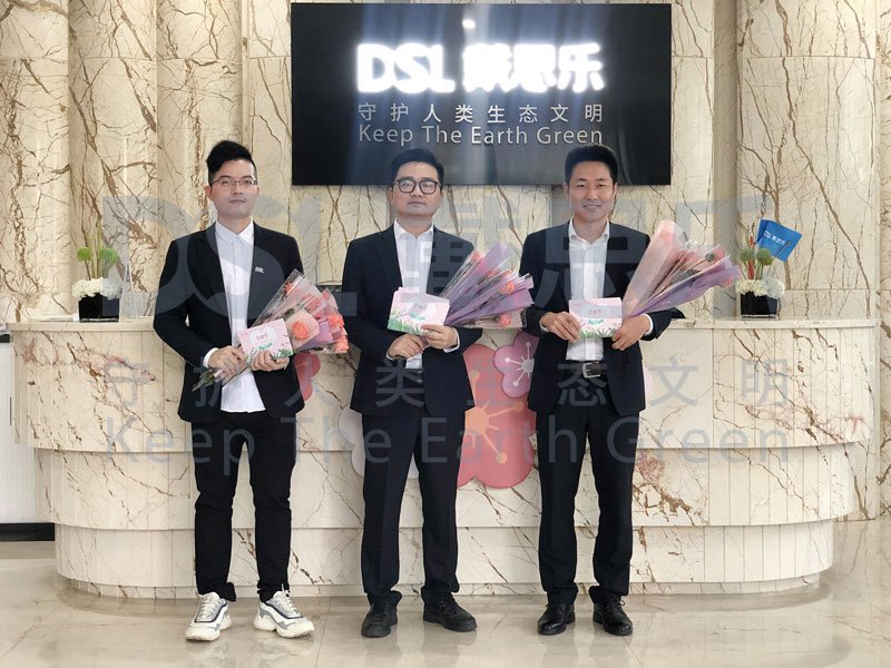 <b>女神节应该怎么过？？？这才是庄闲游戏女神们的最美翻开方法！</b>