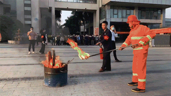 庄闲游戏集团消防应急演练运动