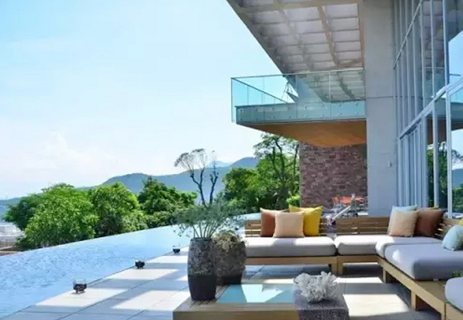 建高层游泳池，，为什么都在选择拼装式钢结构游泳池？？？