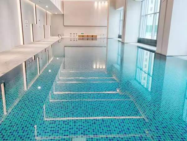 2023年游泳池水质检测标准是什么？？？？？