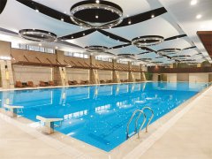 别墅室内恒温游泳池怎样解决湿度问题？？？？？