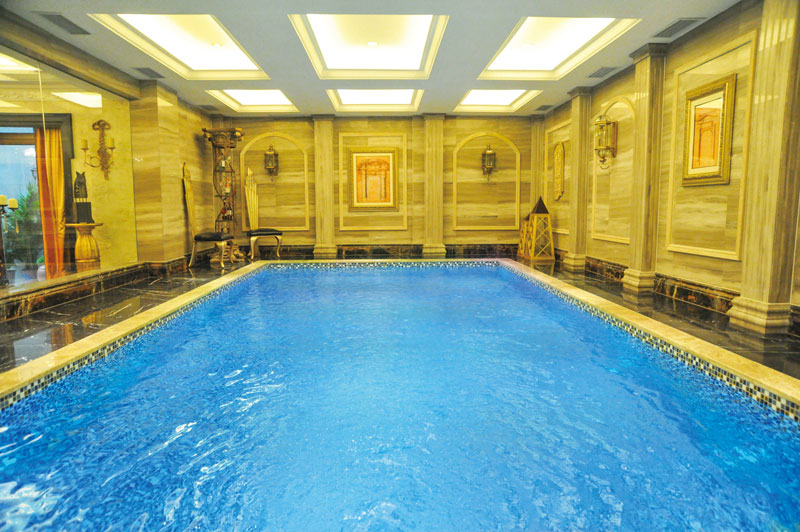 高端游泳池公司,专业游泳池公司,游泳池专业公司